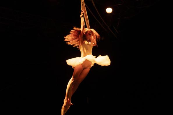 Cirque, tissu